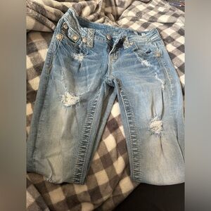 Like new miss me distressed look size 24